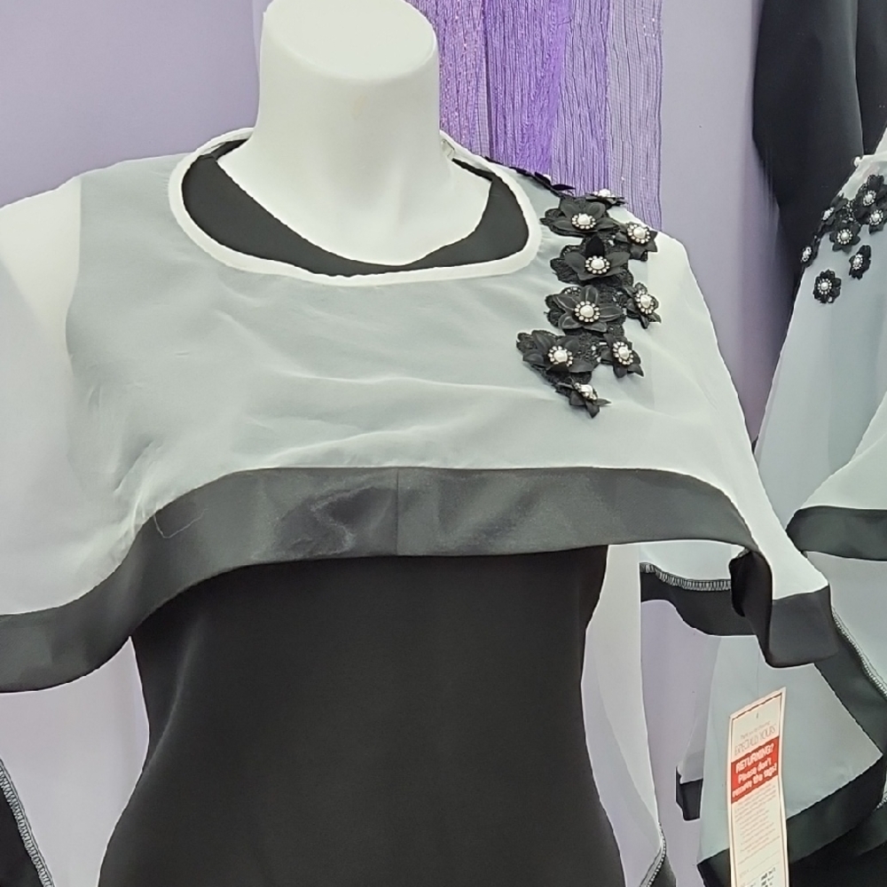 Elegant Black and White Maxi Dress